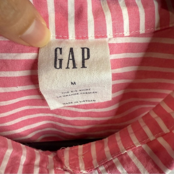 GAP Pink and White Oversized Button Down Shirt - Picture 10 of 10